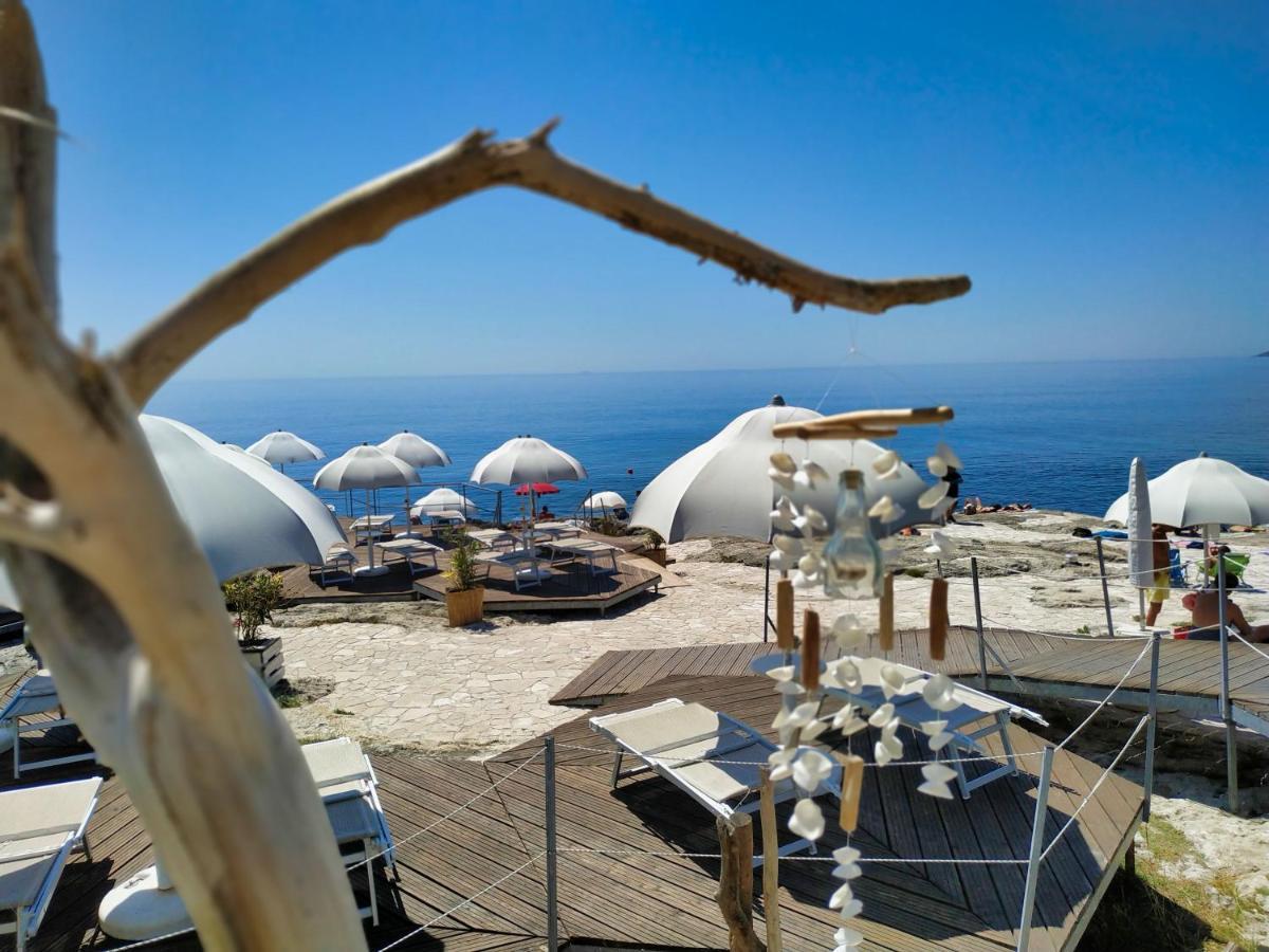 Marina Di Andrano - Alisso, Casa Vista Mare Con Parcheggio Privato E Wifi Villa Exteriör bild